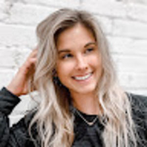 Meet your Posher, Lauren